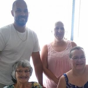 Meet your Posher, Debbie